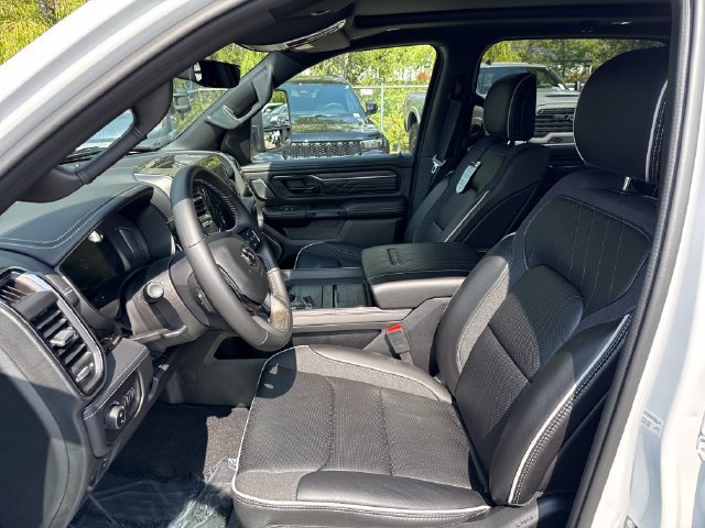 New 2025 RAM 1500 Limited w/ Trailer Tow Group AWD/4WD image 14