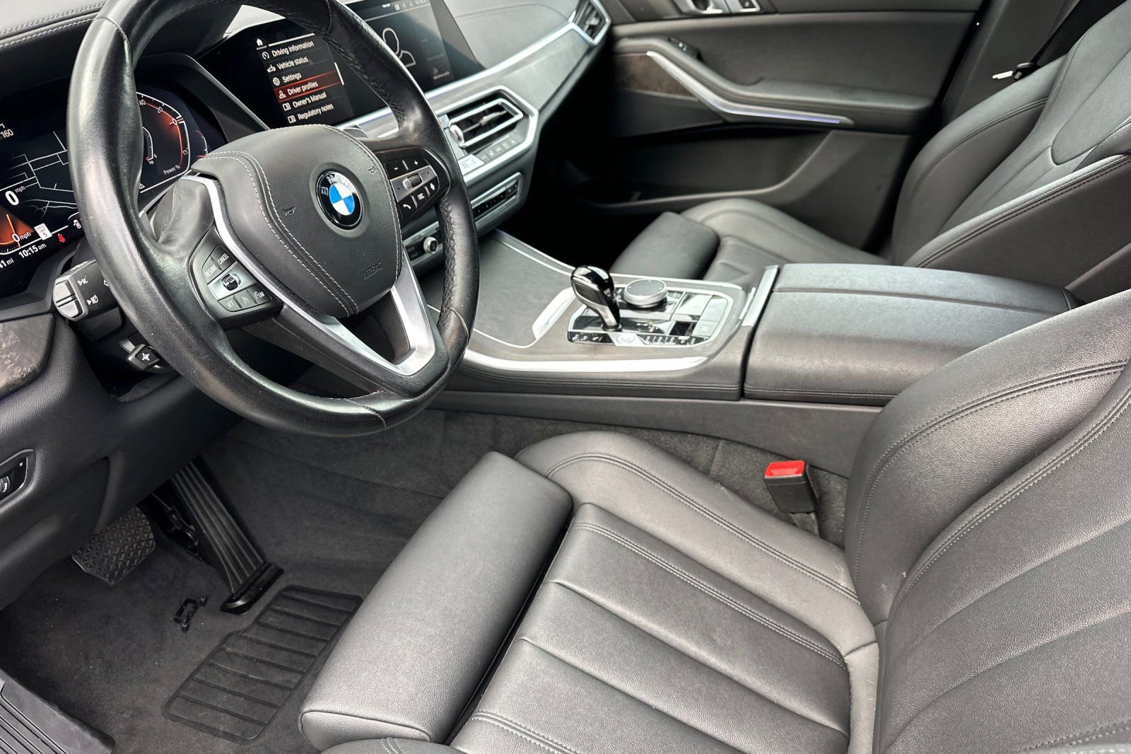 Used 2022 BMW X5 xDrive40i w/ Parking Assistance Package AWD/4WD image 10