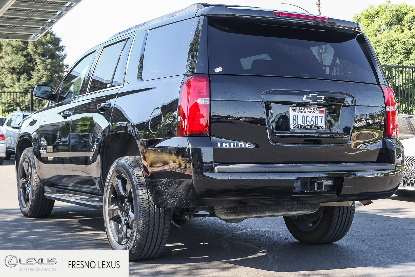 Used 2019 Chevrolet Tahoe LT w/ LT Midnight Edition RWD image 4