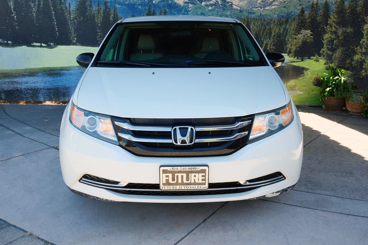 Used 2016 Honda Odyssey LX image 2