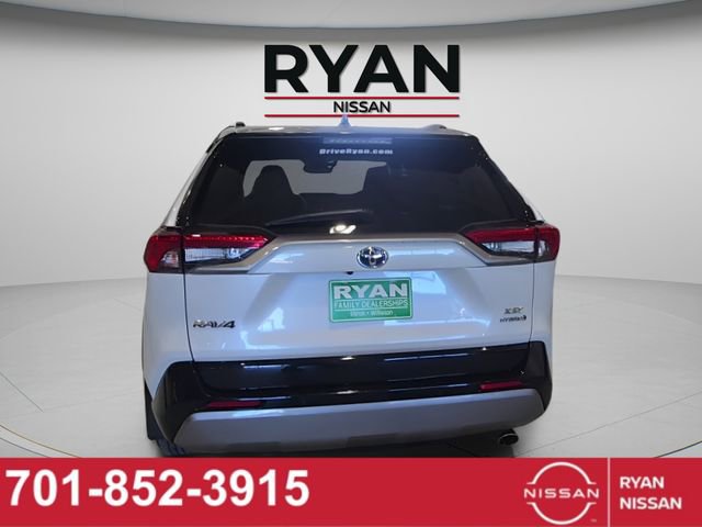 Used 2023 Toyota RAV4 XSE image 4