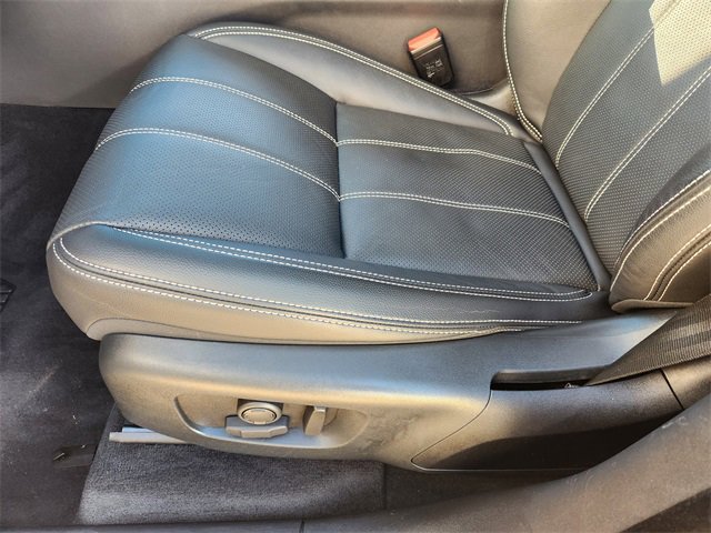 Used 2022 Land Rover Range Rover Velar R-Dynamic S image 23