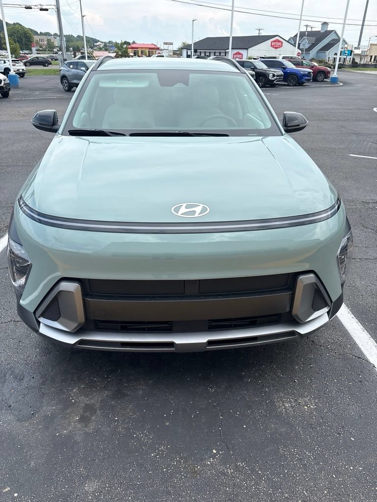 Used 2026 Hyundai Kona SEL Premium AWD/4WD image 9