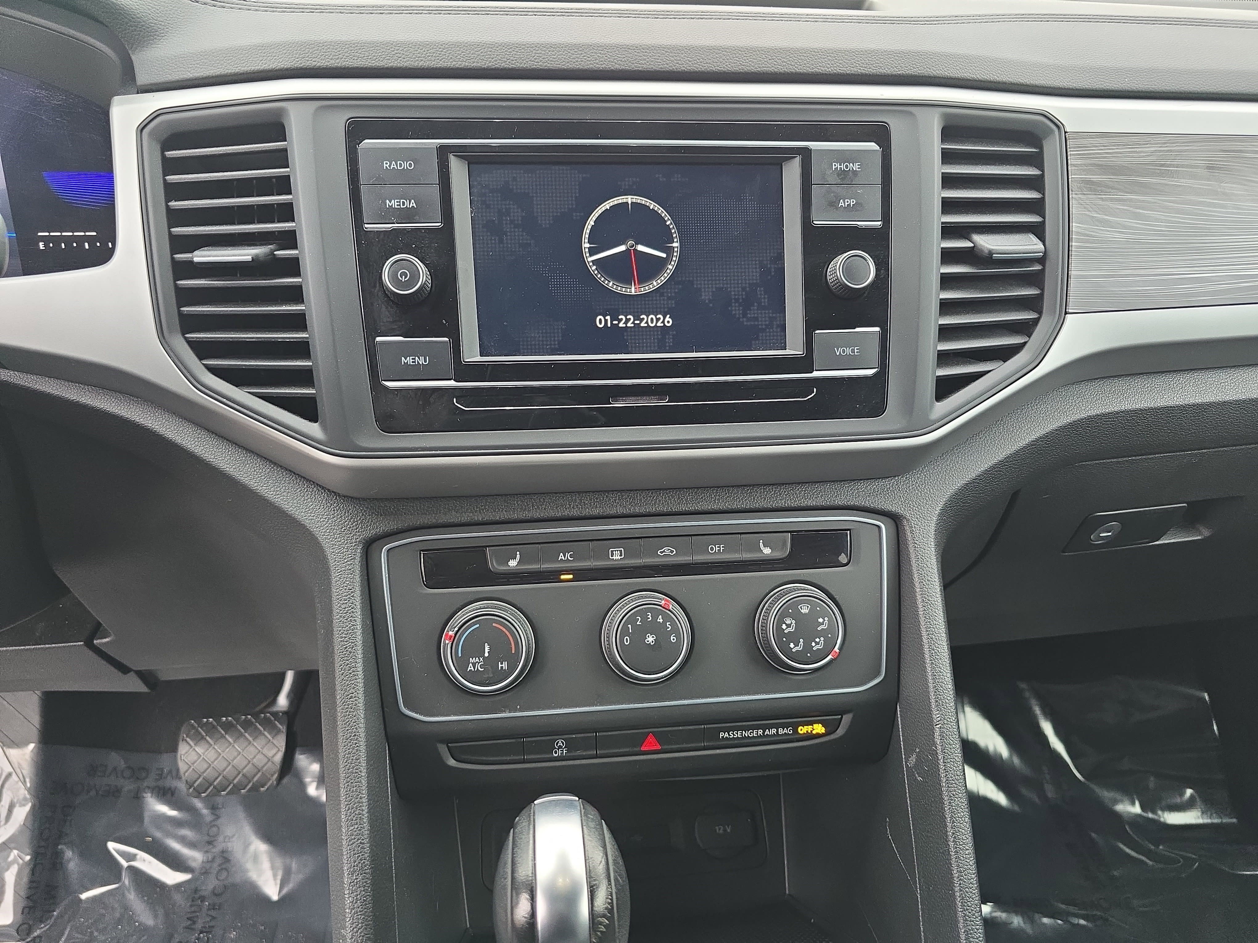 Used 2023 Volkswagen Atlas Cross Sport SE image 19