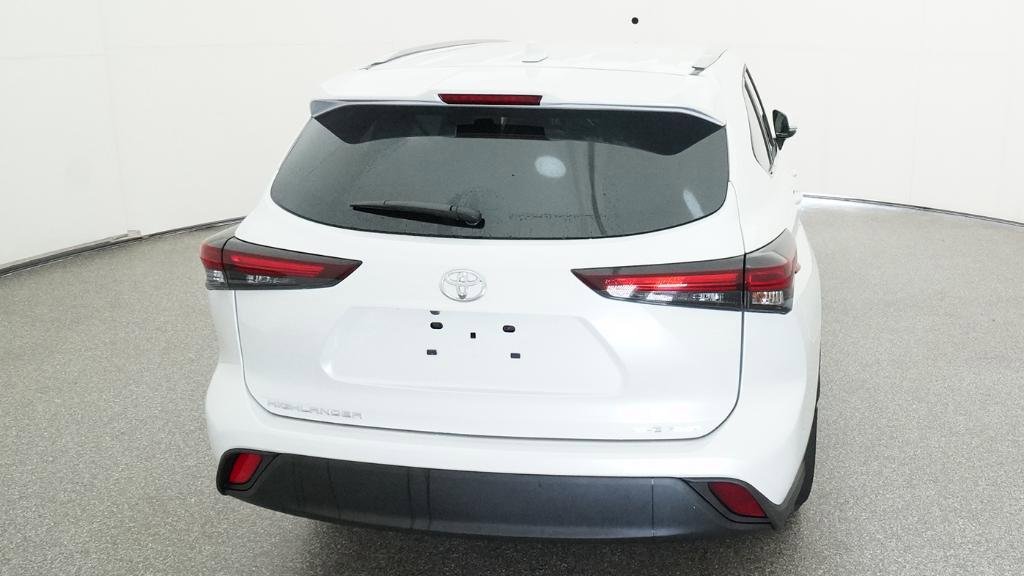 New 2026 Toyota Highlander XLE AWD/4WD image 17