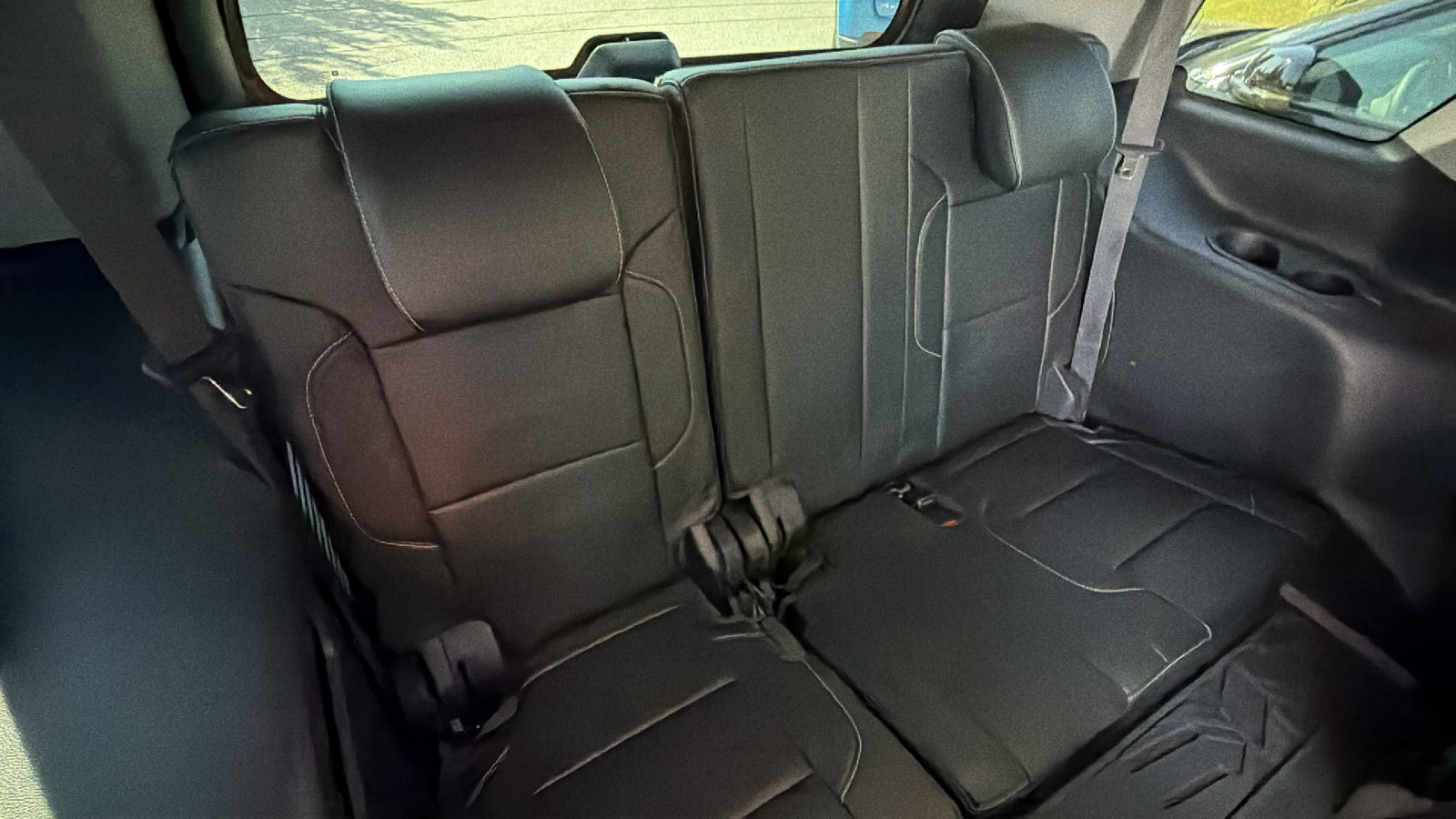 Used 2016 Chevrolet Tahoe LT AWD/4WD image 23