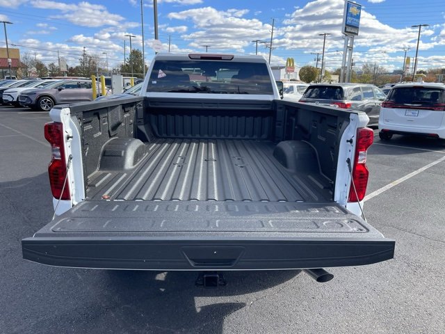 New 2026 Chevrolet Silverado 3500 W/T image 8