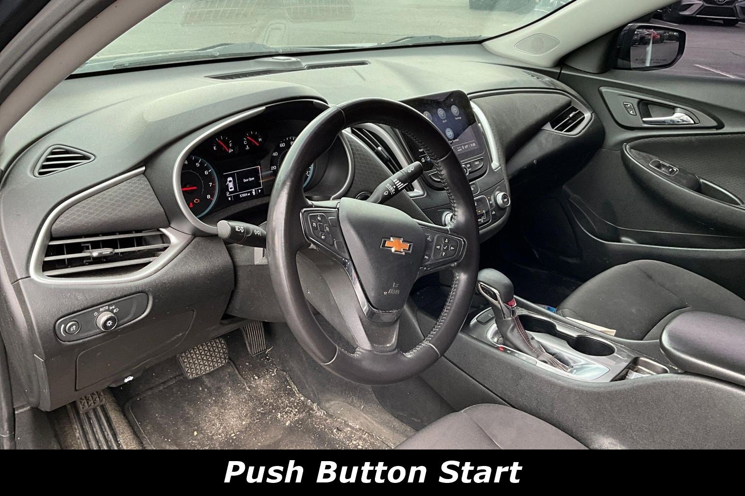 Used 2021 Chevrolet Malibu RS FWD image 16