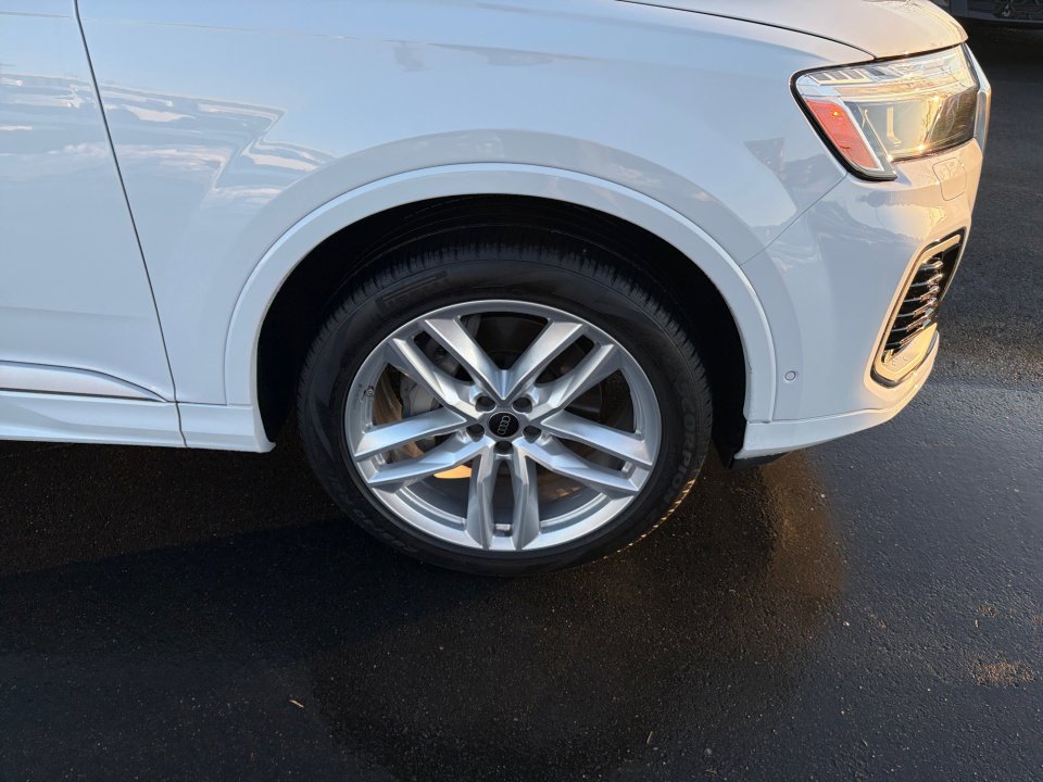 Certified 2025 Audi Q7 3.0T Premium Plus w/ Premium Plus Package image 25