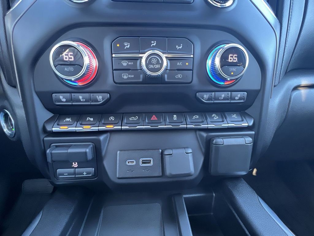 Used 2020 GMC Sierra 1500 Denali w/ Denali Ultimate Package image 11