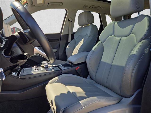 Used 2018 Audi Q5 Prestige w/ Prestige Package image 16