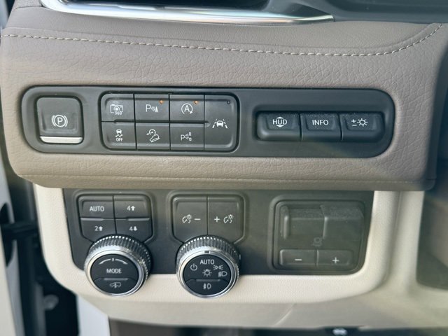 Certified 2024 GMC Yukon XL Denali w/ Denali Reserve Package image 26