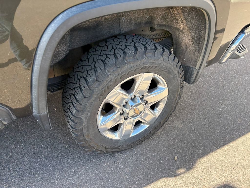 Used 2022 Chevrolet Silverado 2500 LTZ w/ LTZ Premium Package image 10