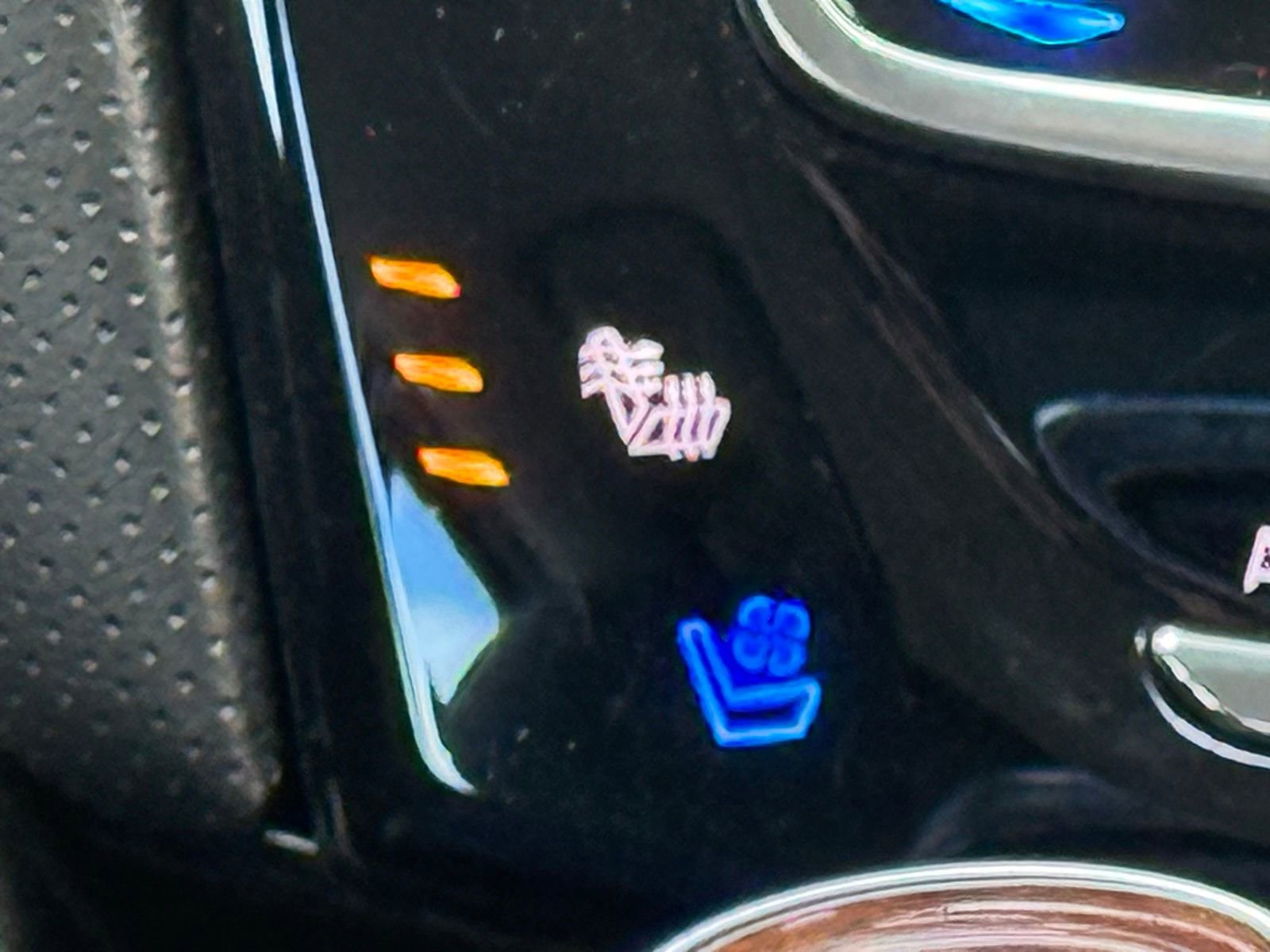 Used 2013 Cadillac XTS Premium image 5