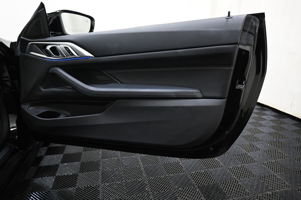 Used 2023 BMW 430i Convertible w/ Premium Package image 28