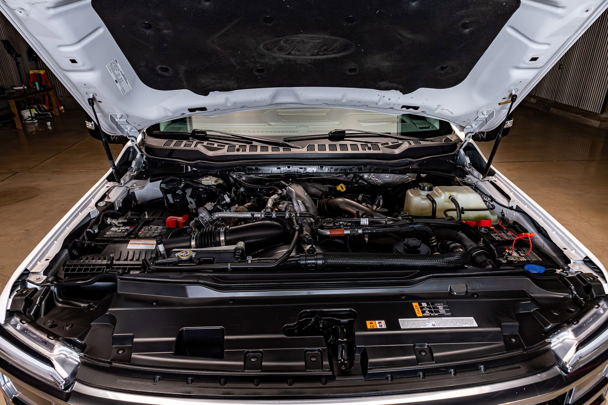 Used 2023 Ford F350 Limited w/ FX4 Off-Road Package image 34