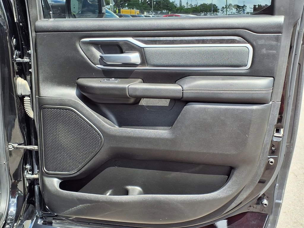 Used 2022 RAM 1500 Big Horn AWD/4WD image 14