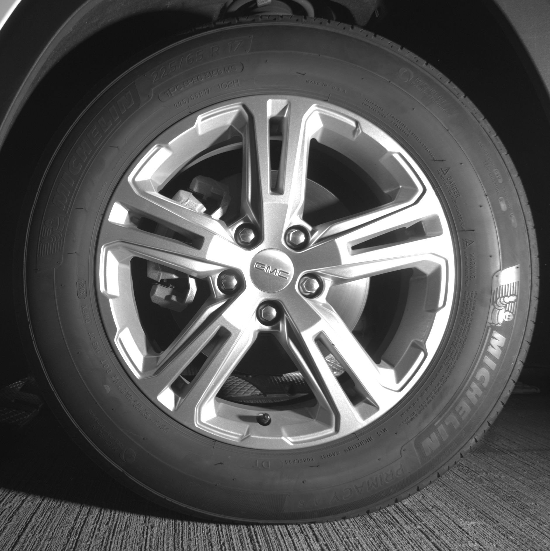 Used 2024 GMC Terrain SLE FWD image 17