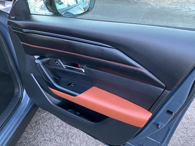 Certified 2025 MAZDA CX-50 2.5 Turbo w/ Premium Plus Pkg image 14