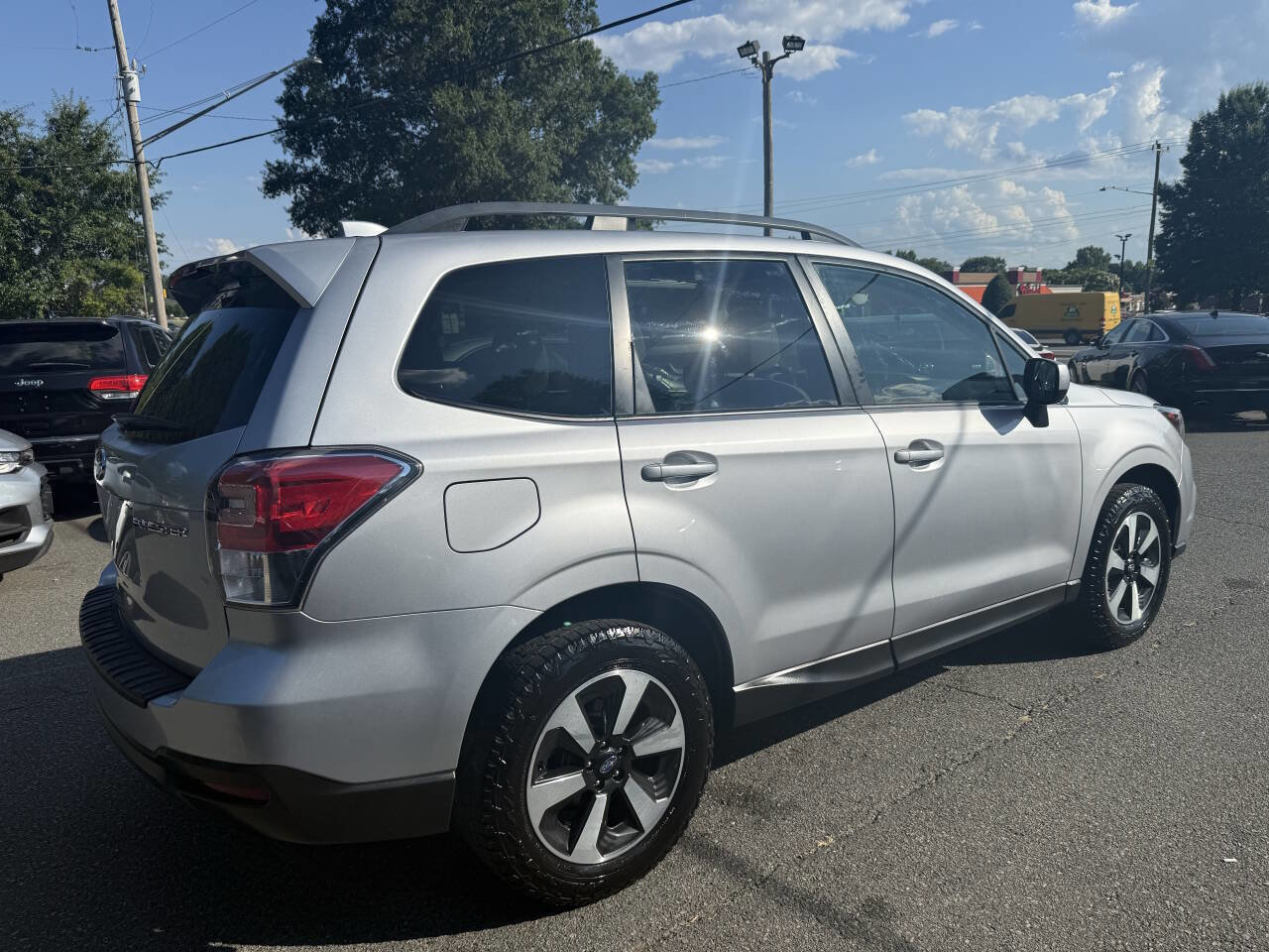 Used 2018 Subaru Forester 2.5i Premium image 5