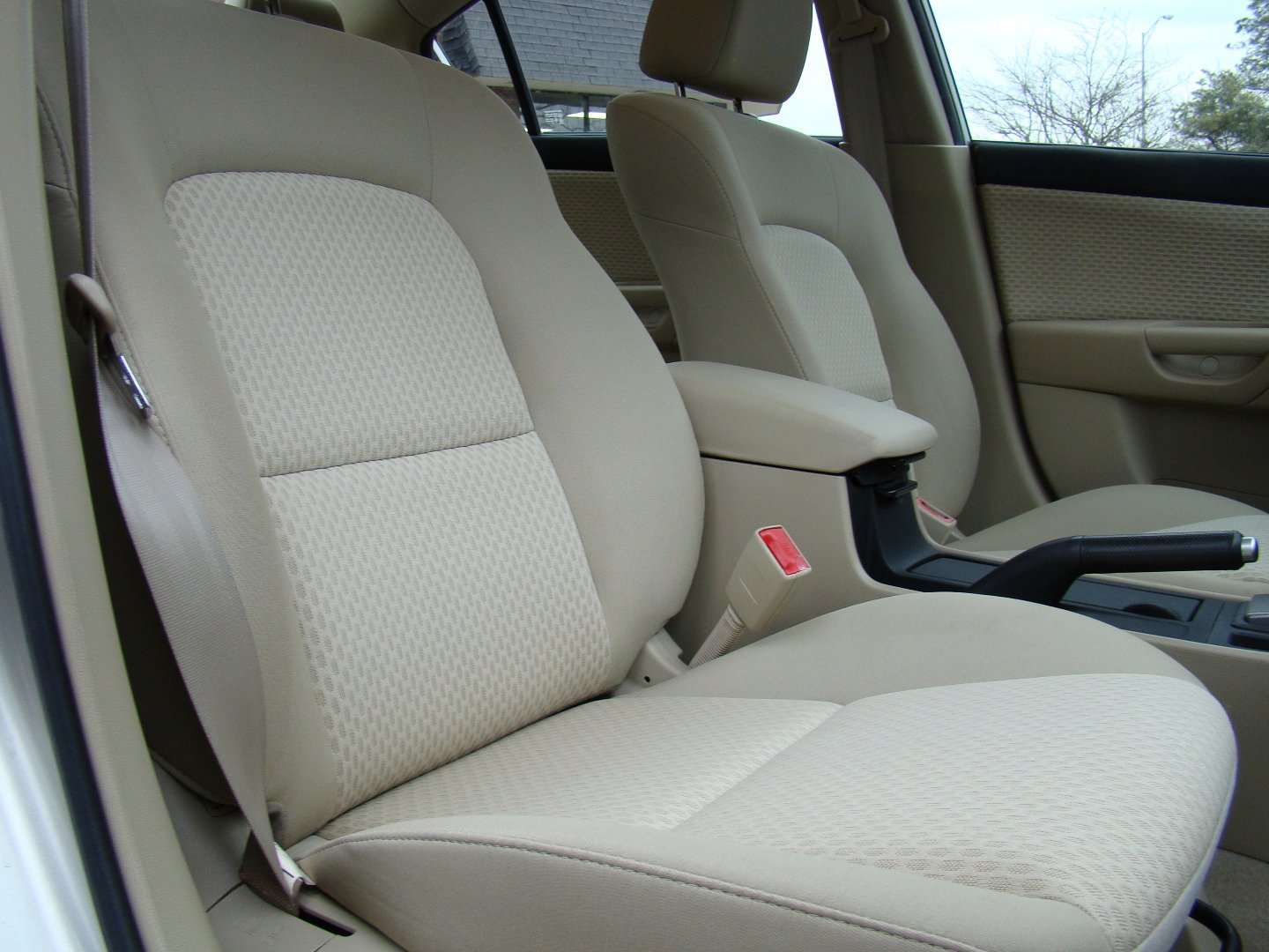 Used 2005 MAZDA MAZDA3 I w/ Pwr & 16" Alloy Wheel Pkg image 15