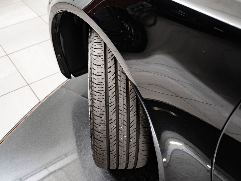 Used 2009 Lexus LS 460 L RWD image 48