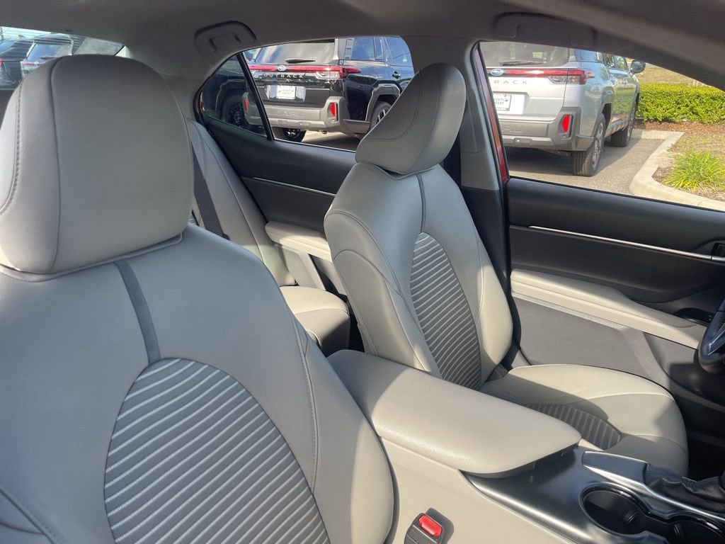 Used 2019 Toyota Camry SE image 33
