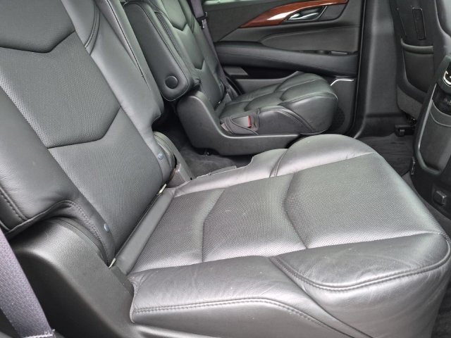 Used 2016 Cadillac Escalade Premium AWD/4WD image 31