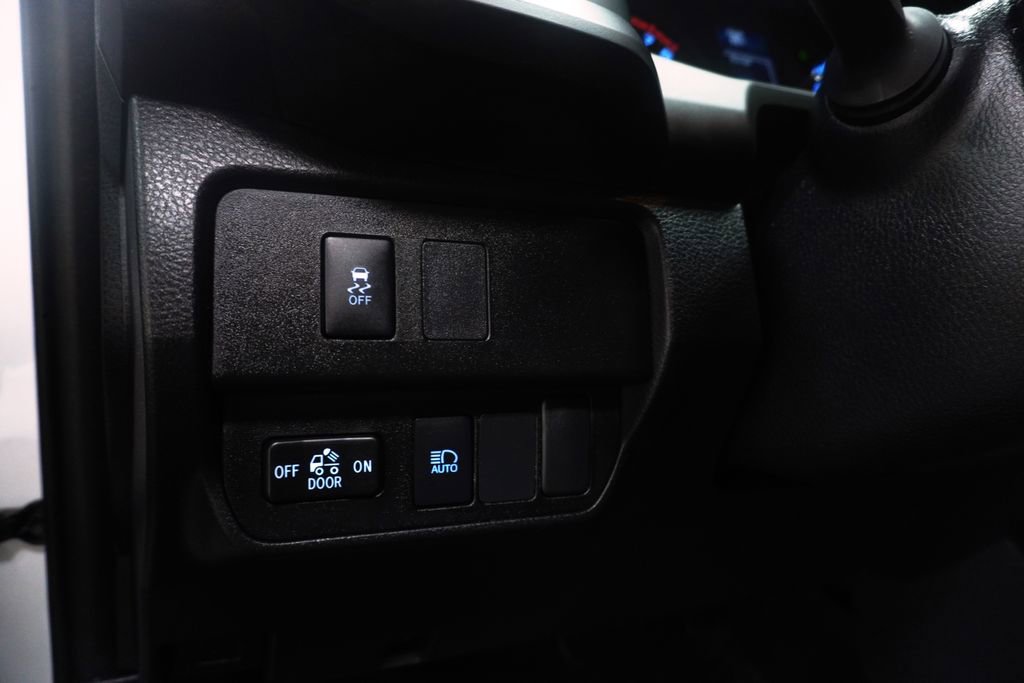 Certified 2023 Toyota Tacoma SR image 20