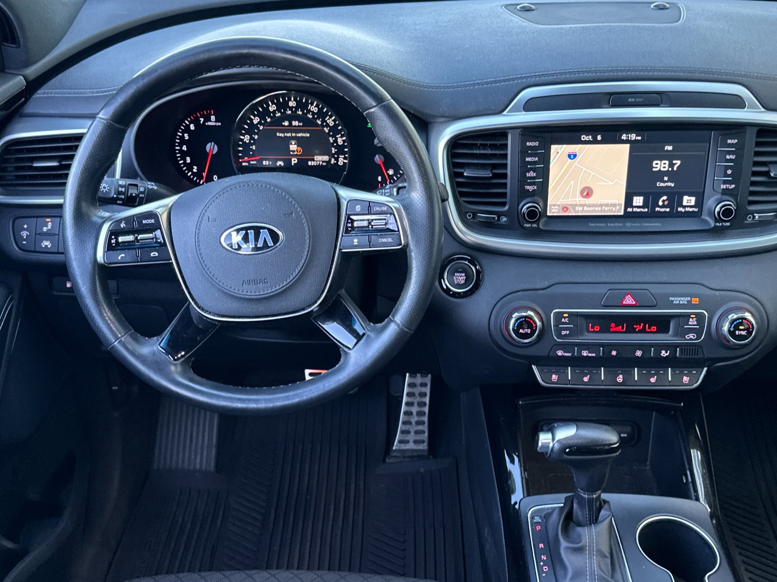 Used 2019 Kia Sorento SX AWD/4WD image 13