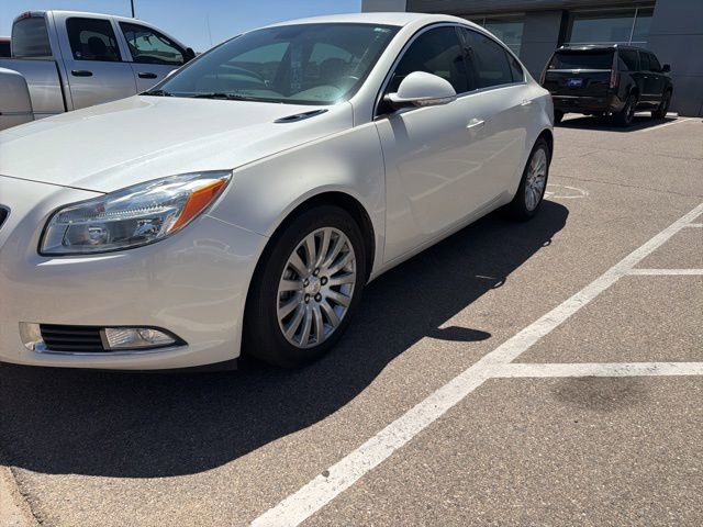 Used 2012 Buick Regal Leather FWD image 6