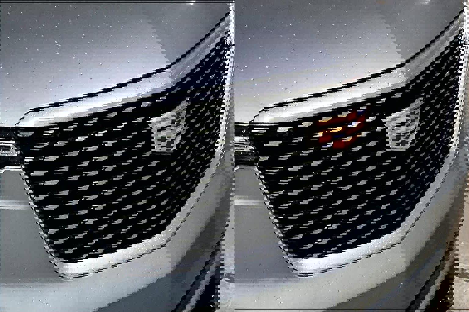 Used 2025 Cadillac XT6 Premium Luxury image 29