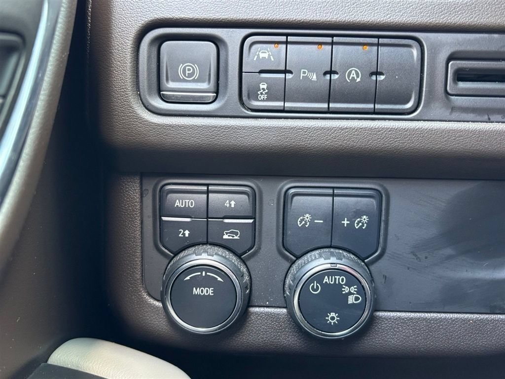 Used 2024 Chevrolet Tahoe LS w/ Driver Alert Package AWD/4WD image 19