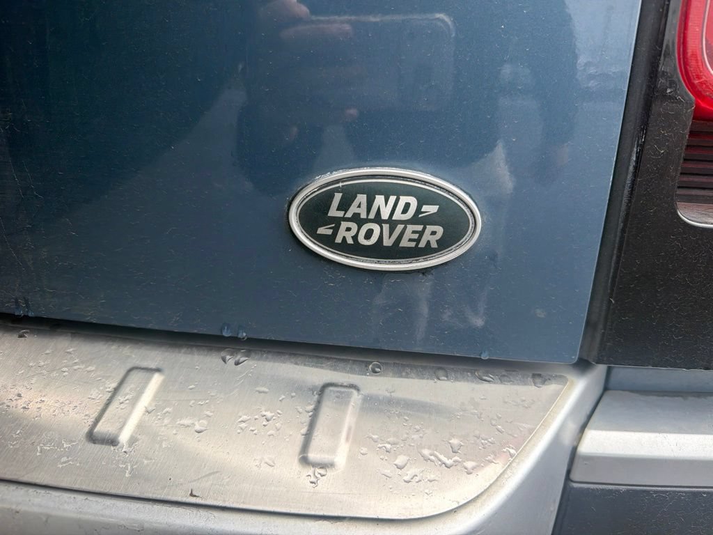 Used 2020 Land Rover Defender 110 HSE AWD/4WD image 14