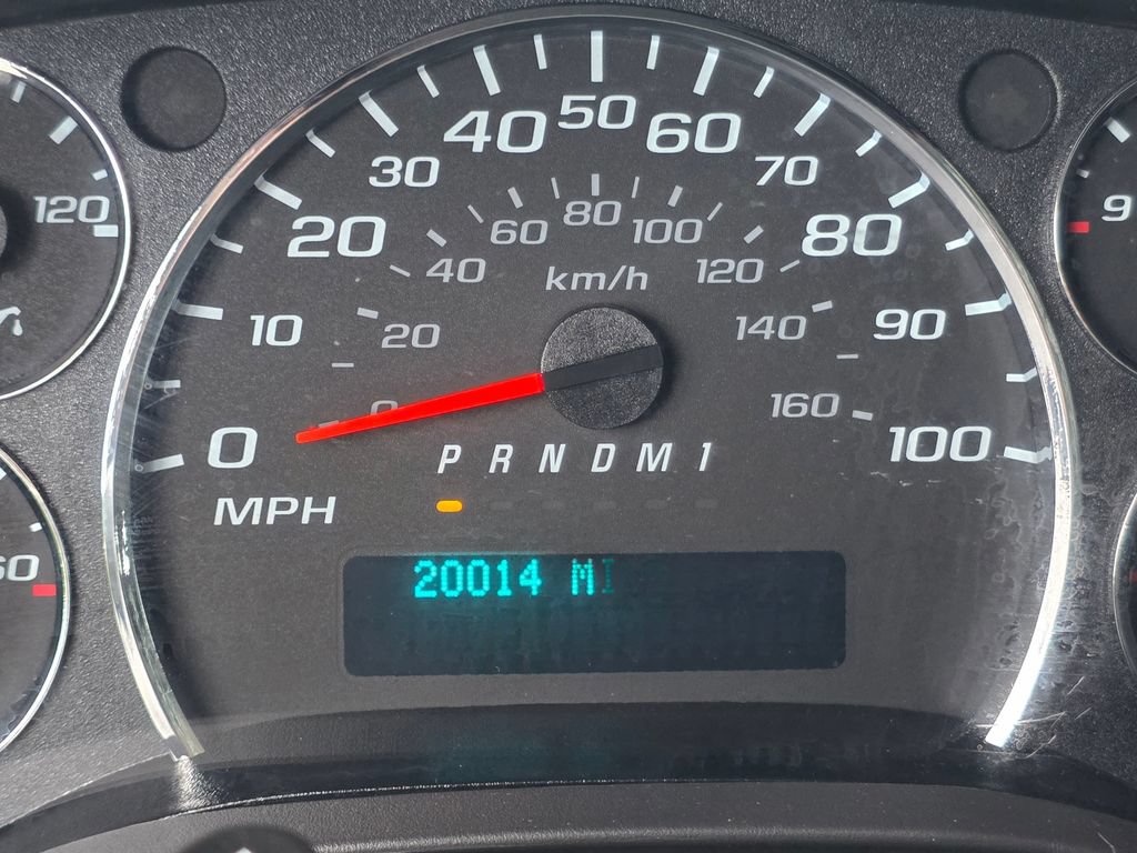 Certified 2024 GMC Savana 2500 w/ Driver Convenience Package RWD image 17