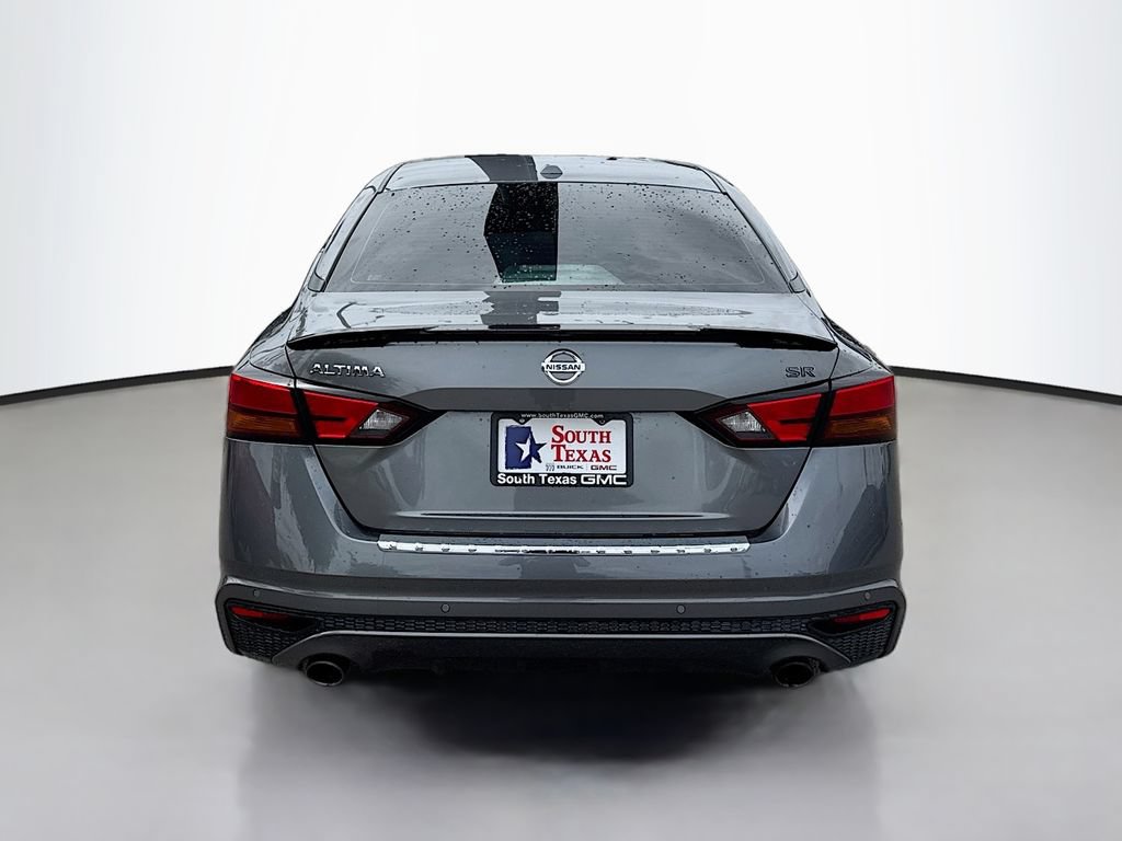 Used 2022 Nissan Altima 2.5 SR FWD image 6