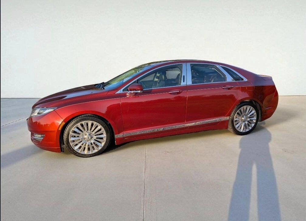 Used 2014 Lincoln MKZ w/ Equipment Group 101A Select image 3