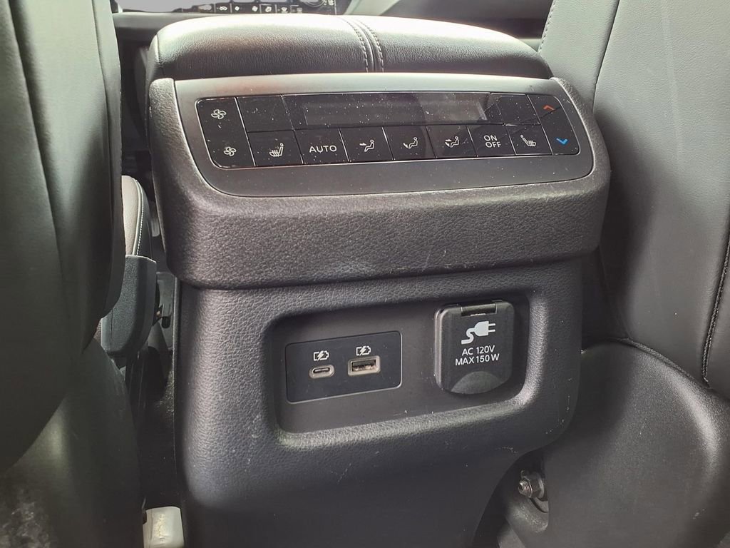 Certified 2022 Nissan Pathfinder Platinum w/ Cargo Package image 22