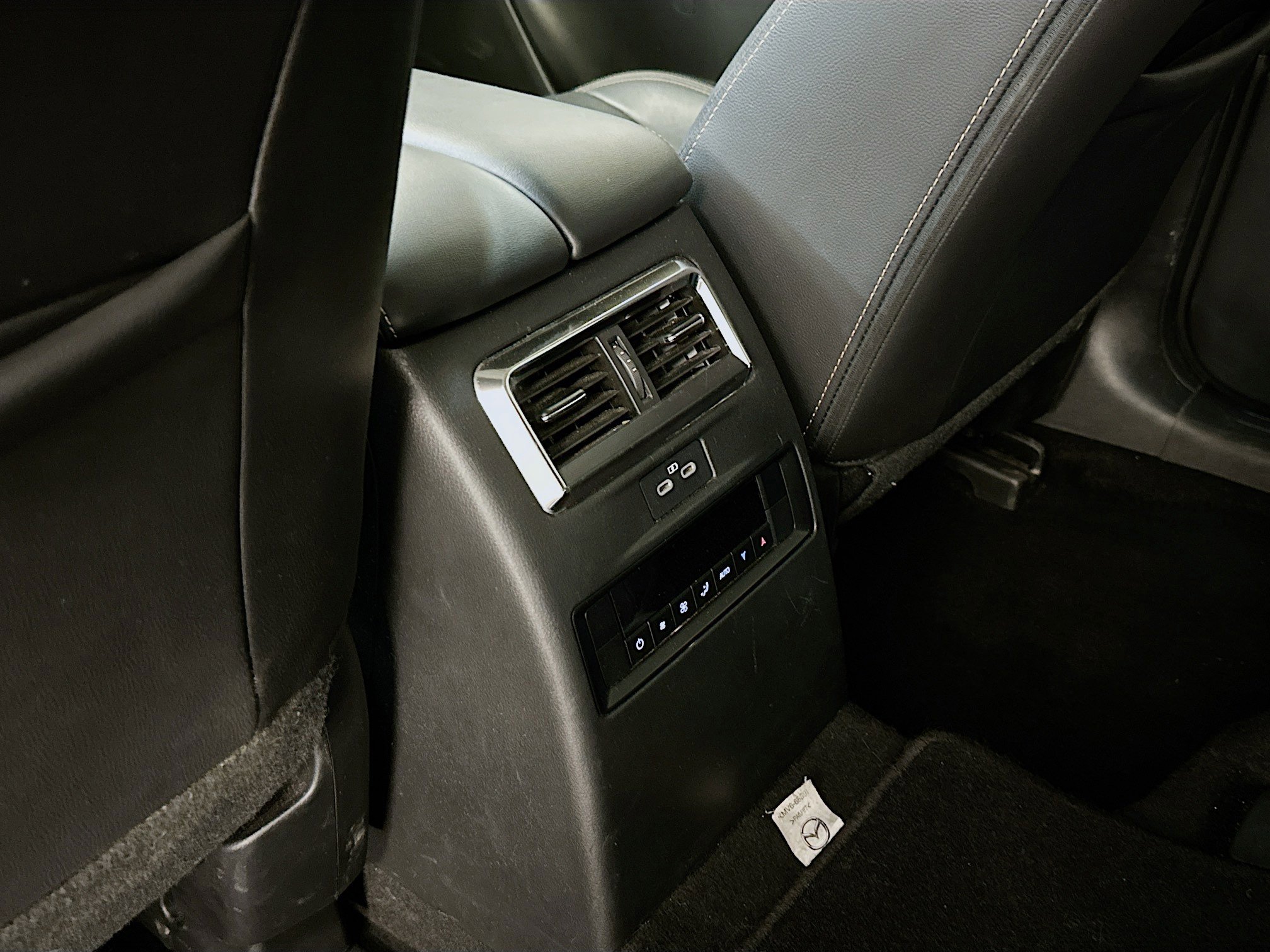 Used 2024 MAZDA CX-90 3.3 Turbo w/ Premium Package image 29