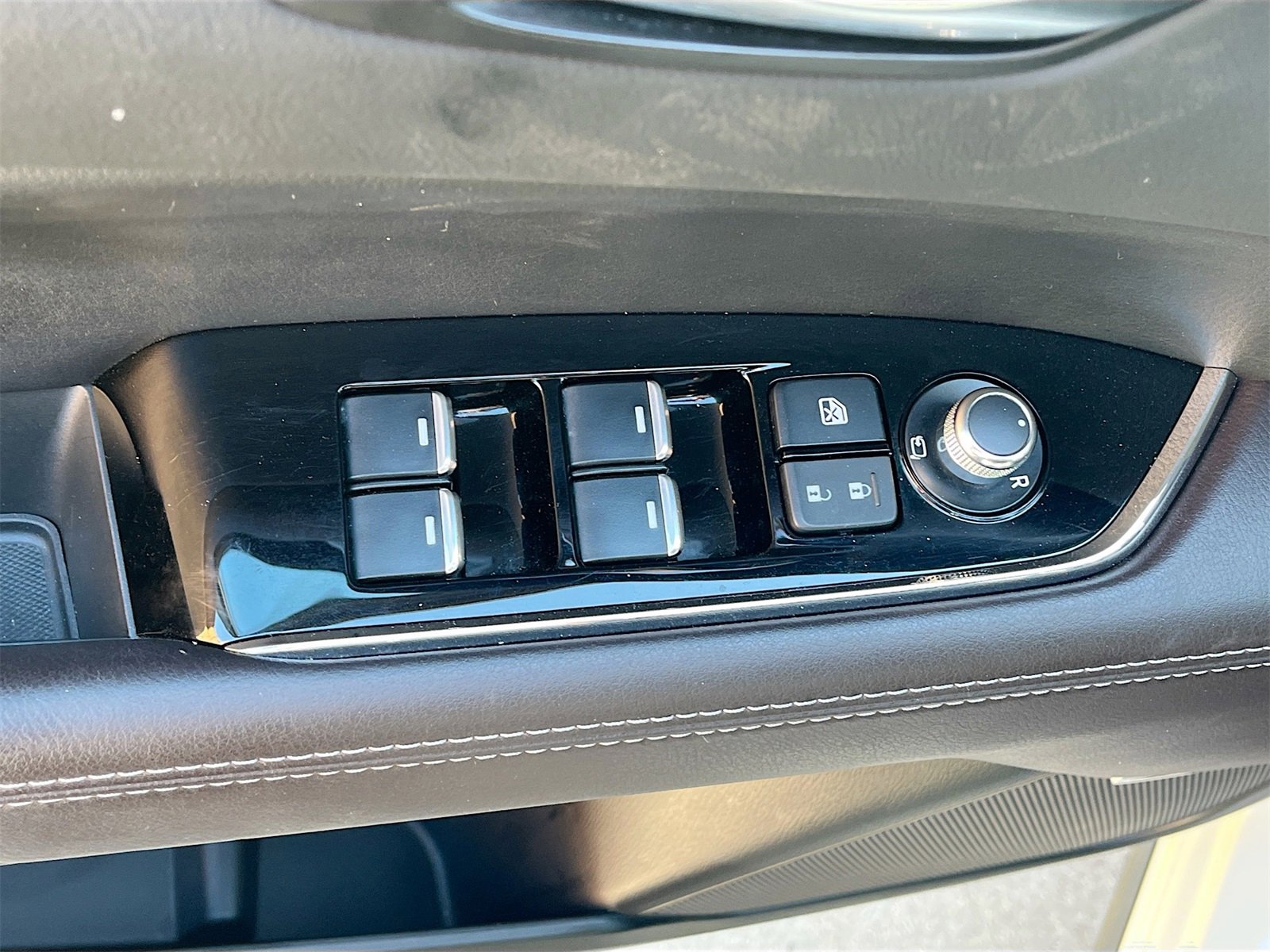 Used 2024 MAZDA CX-5 Signature image 18