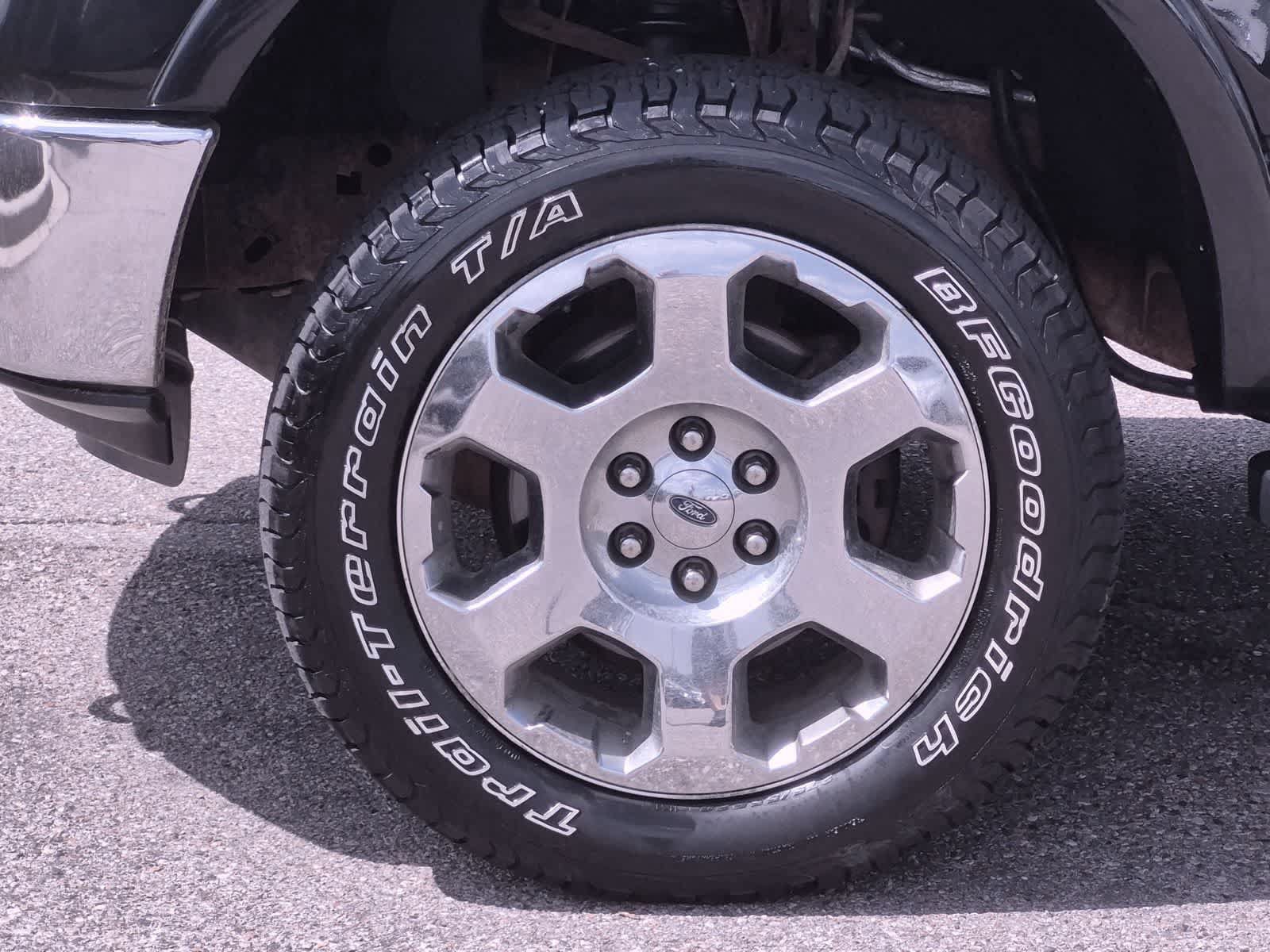 Used 2012 Ford F150 Lariat w/ Lariat Chrome Pkg AWD/4WD image 14