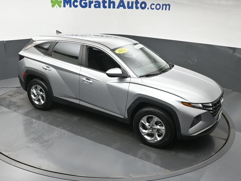 Used 2024 Hyundai Tucson SE AWD/4WD image 3