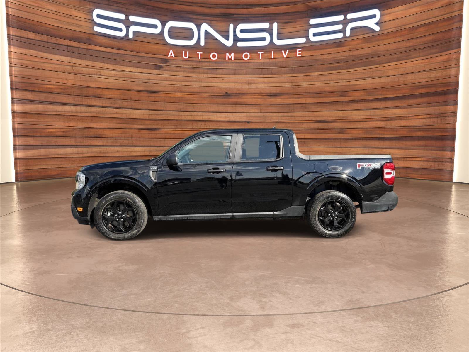 Used 2022 Ford Maverick XLT w/ Equipment Group 300A Standard image 2