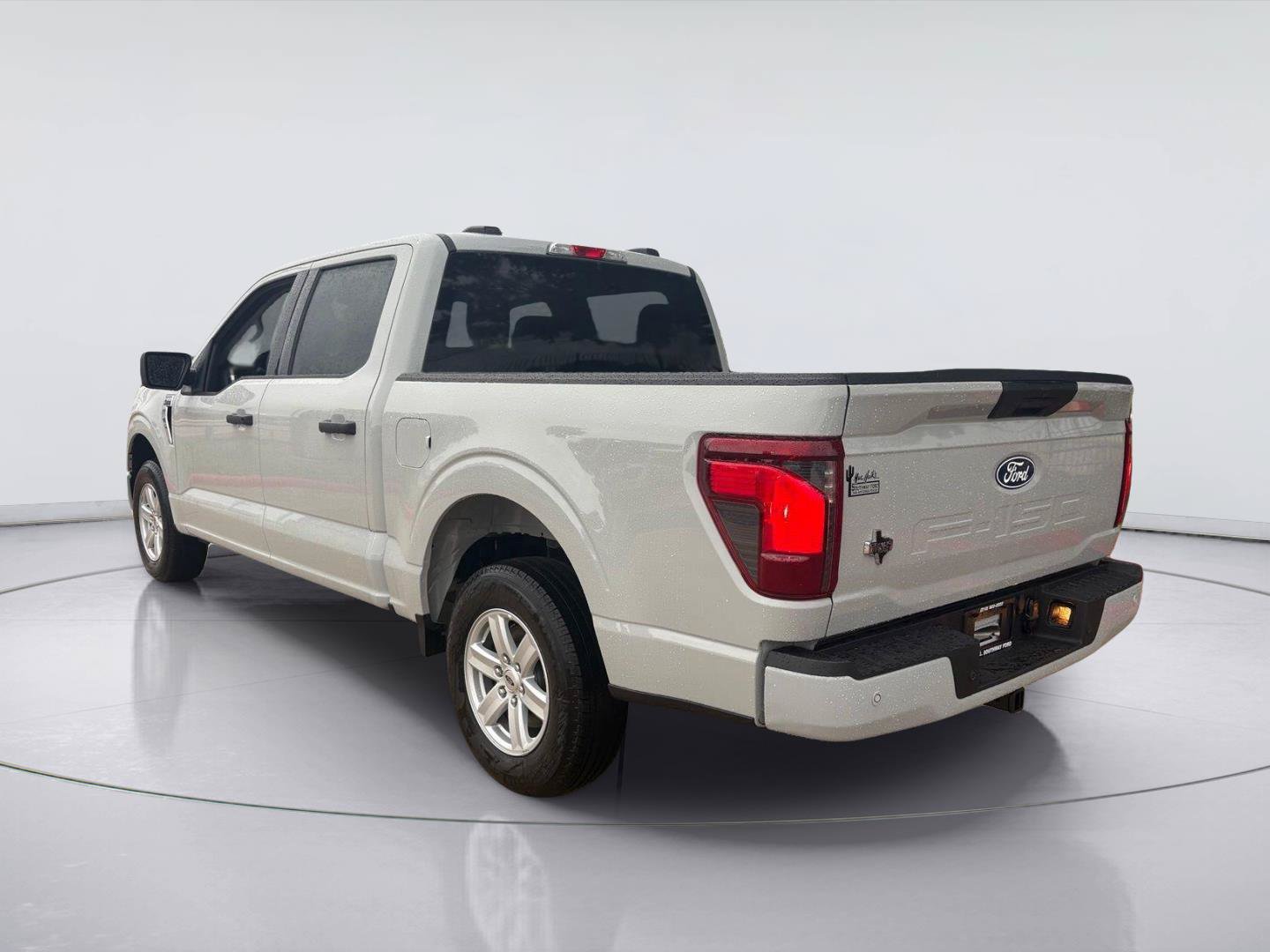 Used 2026 Ford F150 XLT RWD image 6