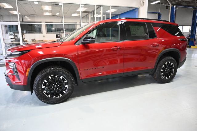 New 2026 Chevrolet Traverse Z71 w/ Driver Confidence Package AWD/4WD image 7