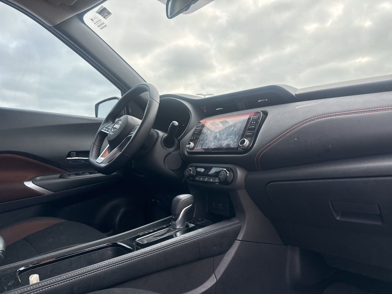 Certified 2023 Nissan Kicks SR image 21