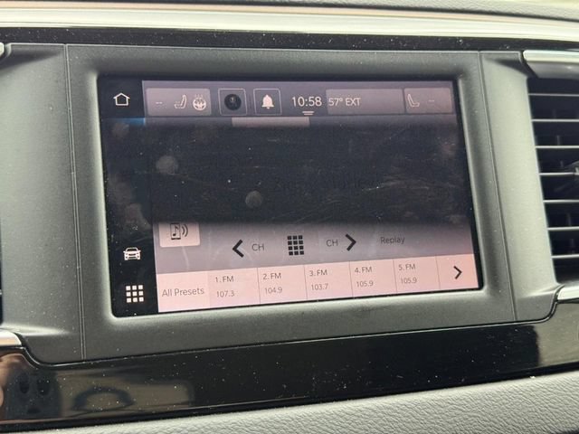 Used 2024 Chrysler Voyager LX FWD image 17