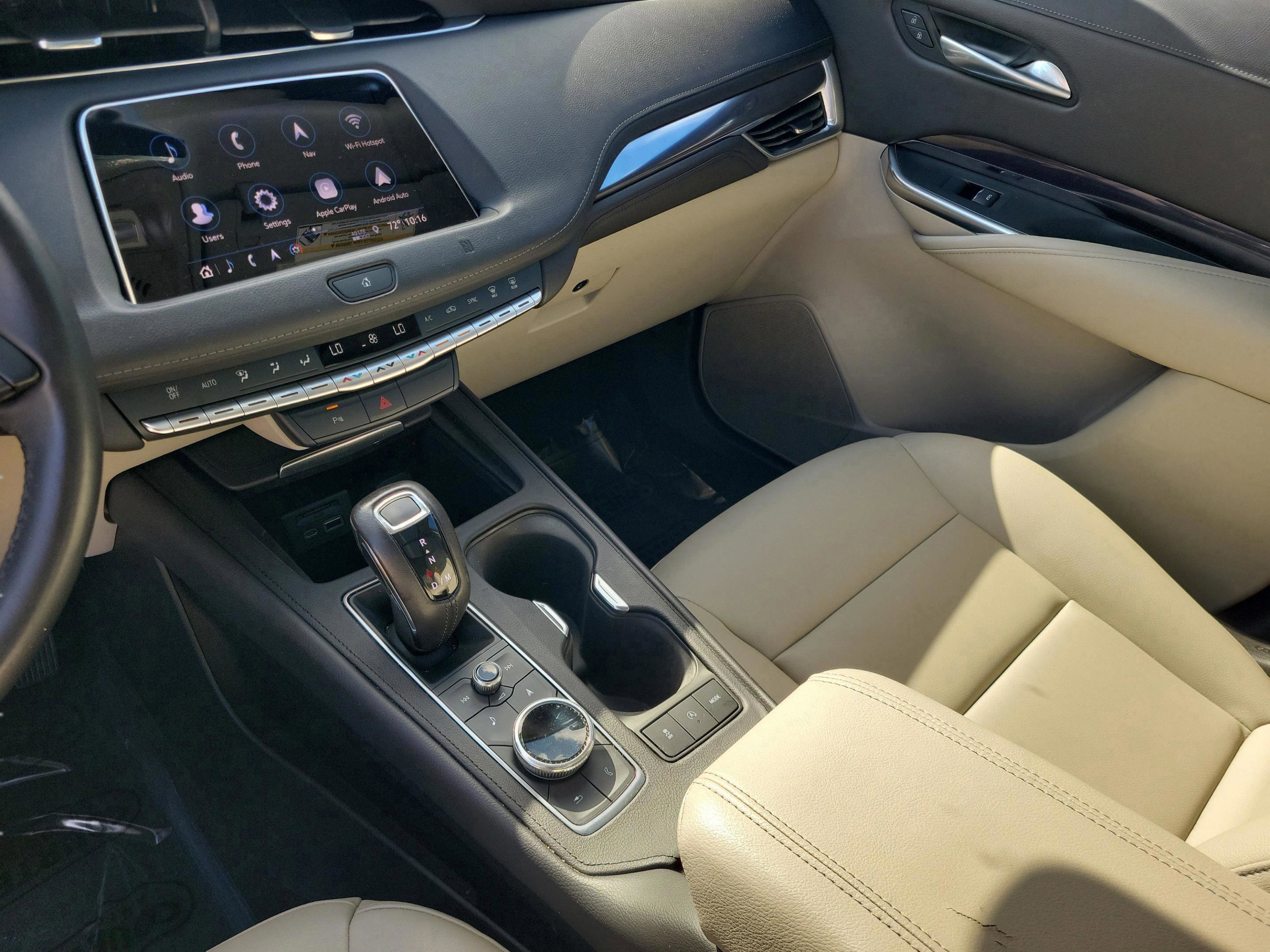 Used 2019 Cadillac XT4 Luxury image 32