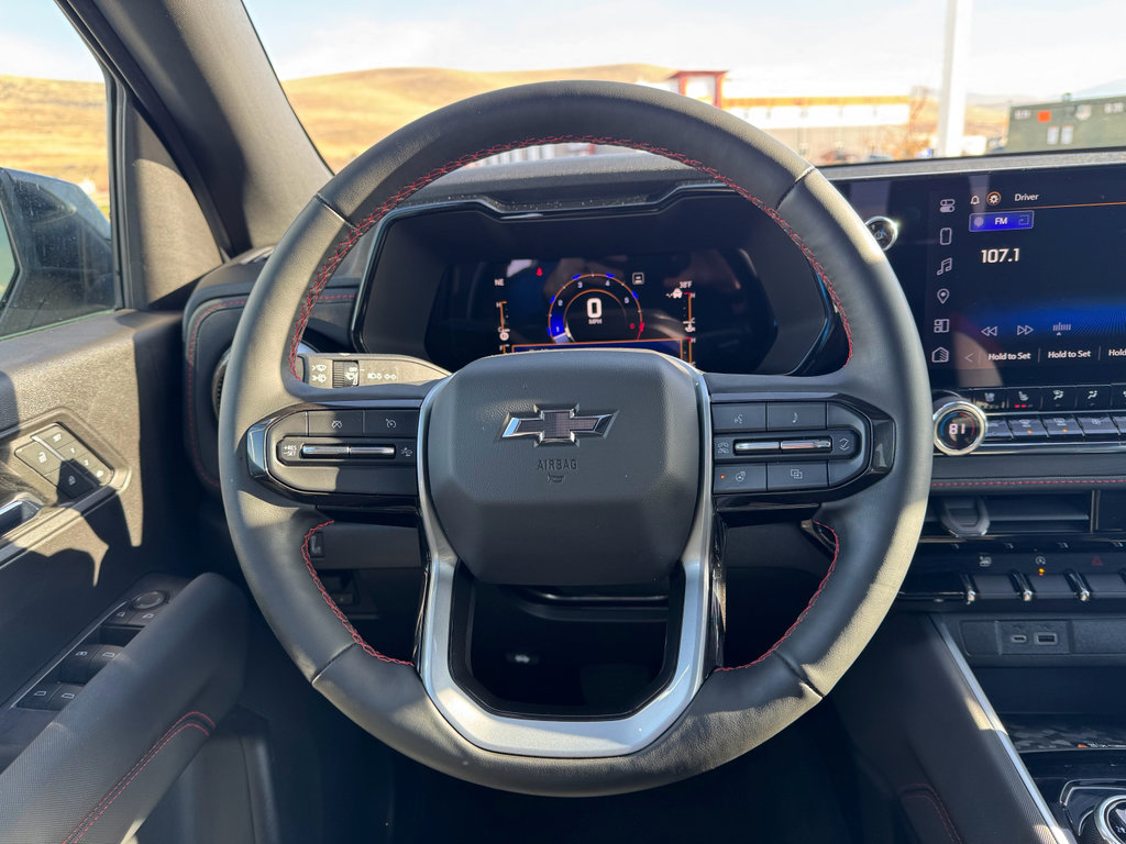 Used 2023 Chevrolet Colorado Z71 w/ Z71 Convenience Package 2 image 25