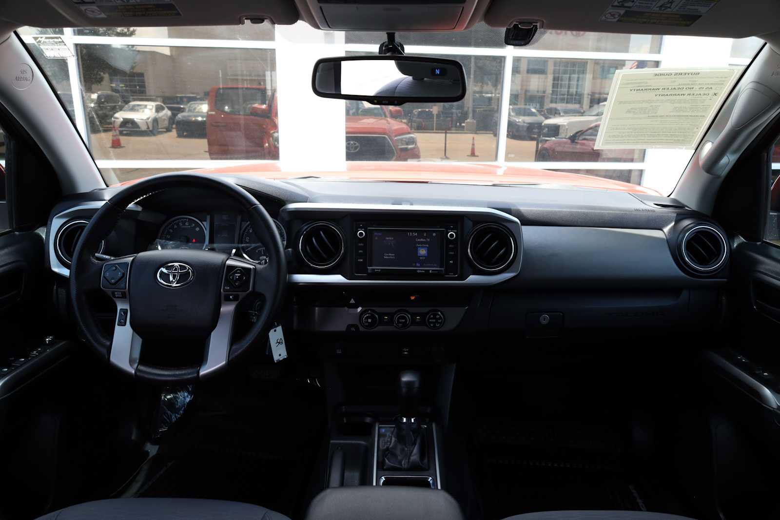 Used 2017 Toyota Tacoma SR5 RWD image 14